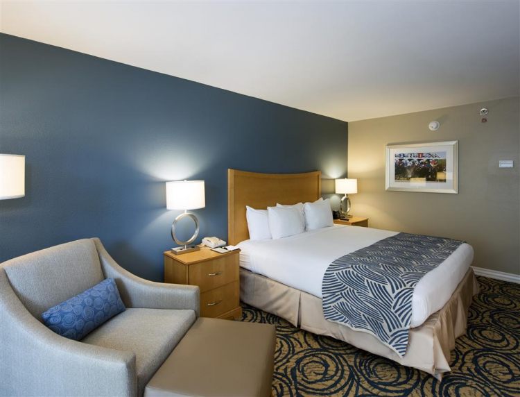 DoubleTree by Hilton Hotel Tampa Airport-Westshore , FL 33607 near Tampa International Airport View Point 30